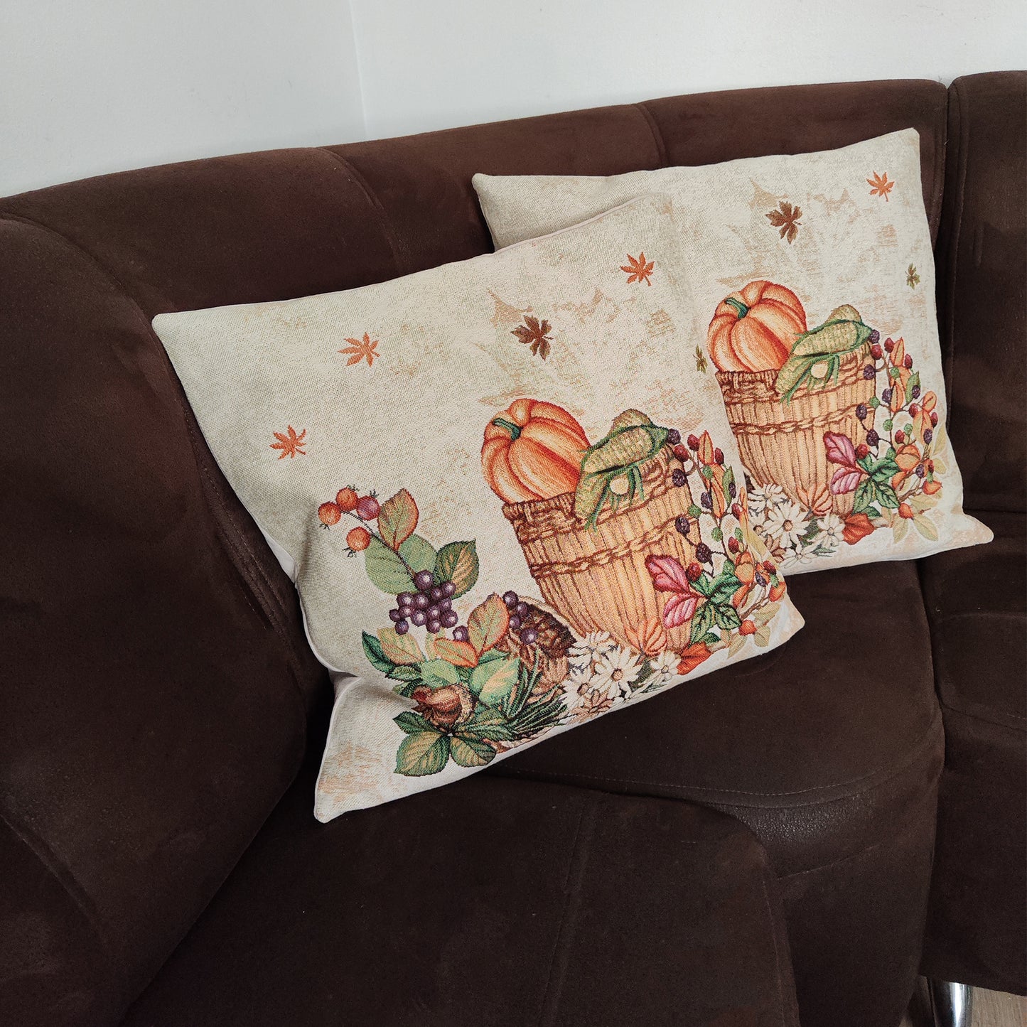 Thanksgiving Fall Square Cushion Covers, Washable Tapestry Halloween Throw Pillow Covers, Decorative zippered sofa 18in Cushions case Design Decorative Cushions Cover