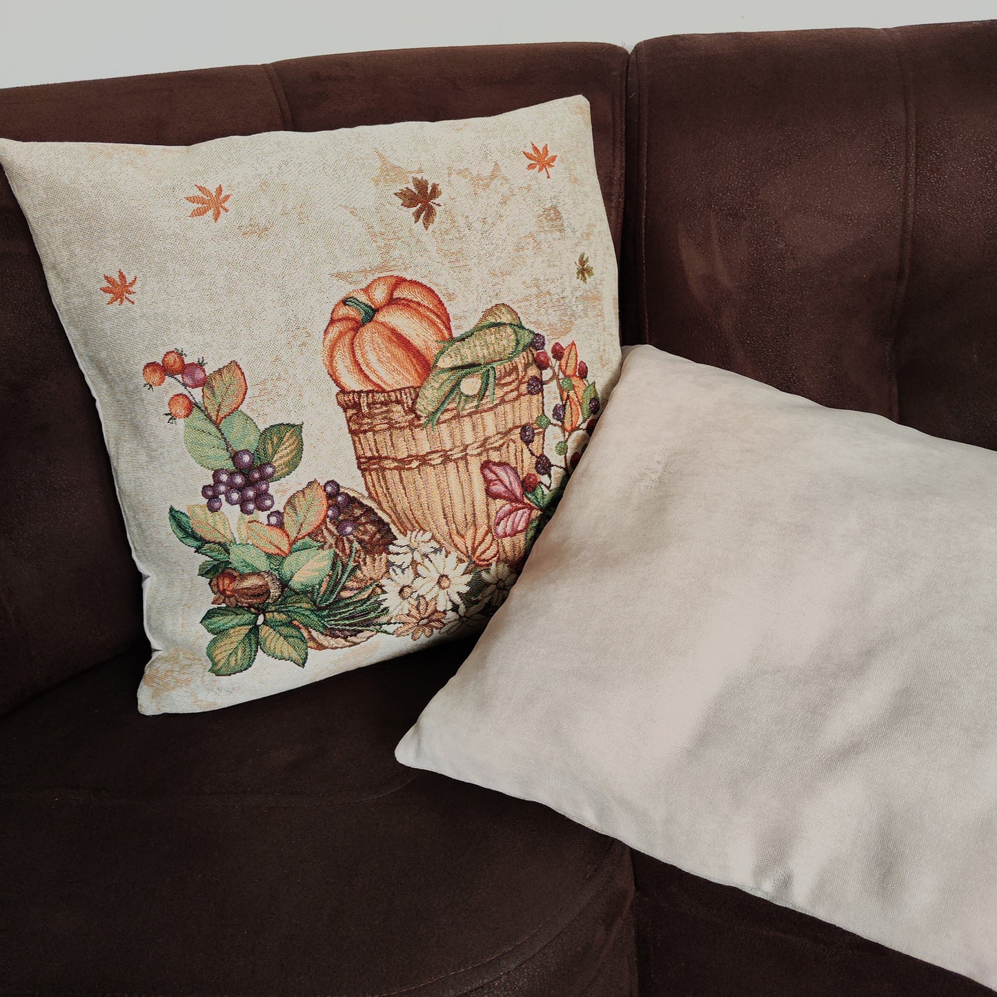 Thanksgiving Fall Square Cushion Covers, Washable Tapestry Halloween Throw Pillow Covers, Decorative zippered sofa 18in Cushions case Design Decorative Cushions Cover