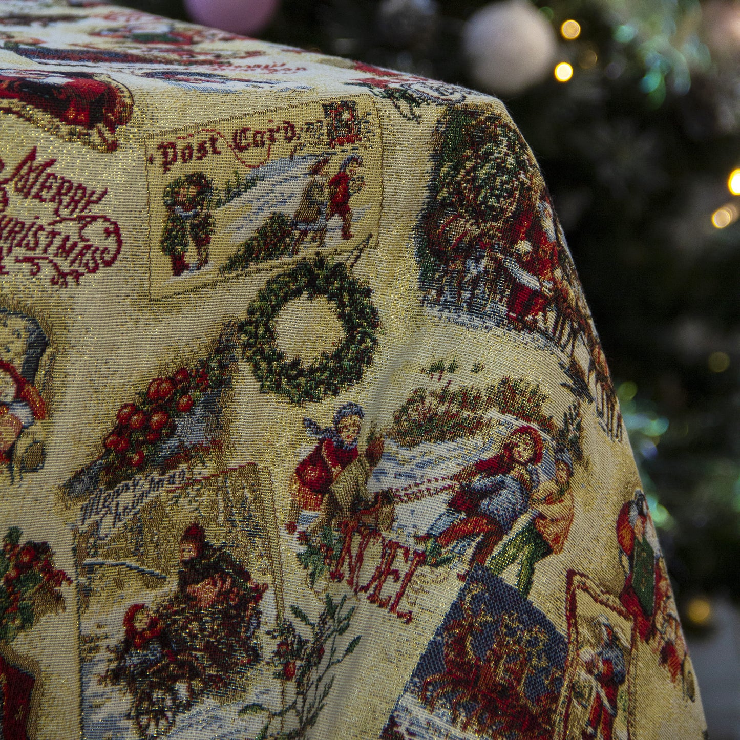 Gold Christmas table cloth, Tapestry fabric tablecloths for Christmas with Golden threads, custom Christmas table covers with Santa and Old Pattern