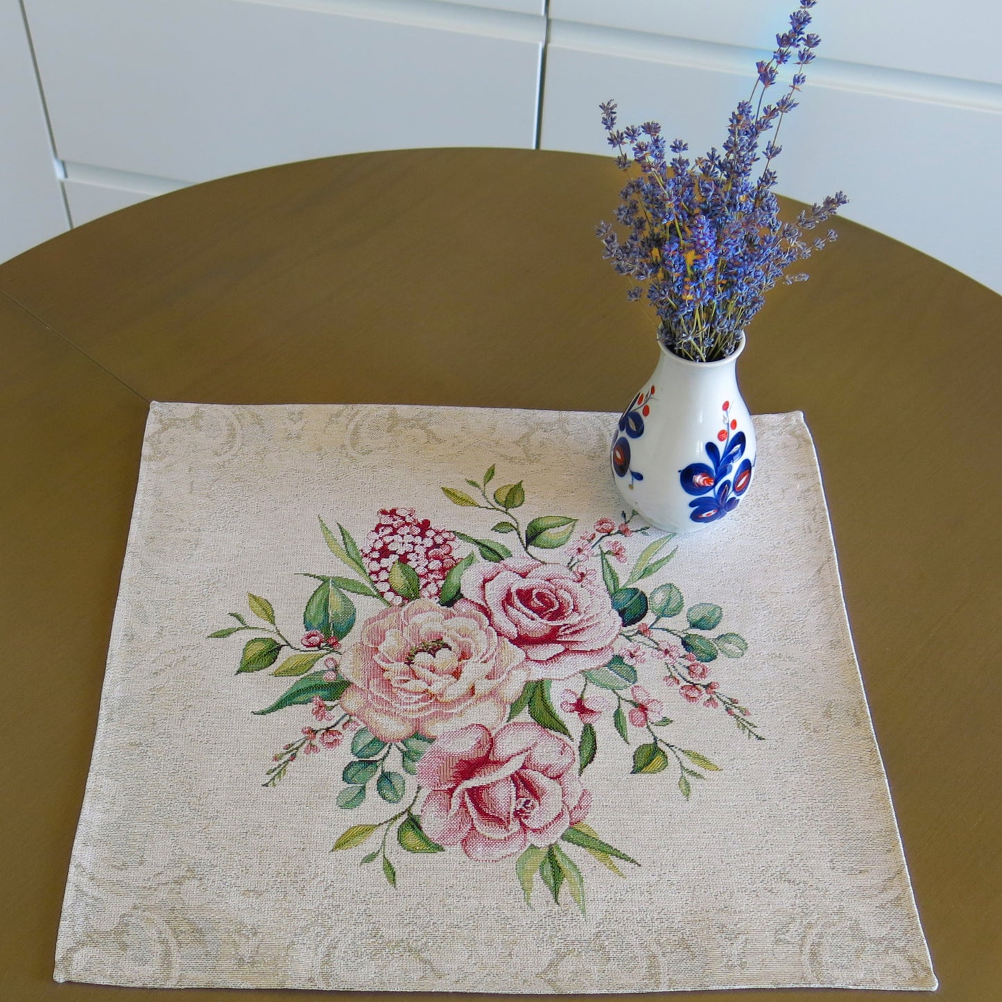 Table Topper, Spring Cloth Napkins, Table Toppers for All seasons, Small Decorative Napkin with Roses Table Topper Cloth Napkins Small Decorative Tapestry Table Top