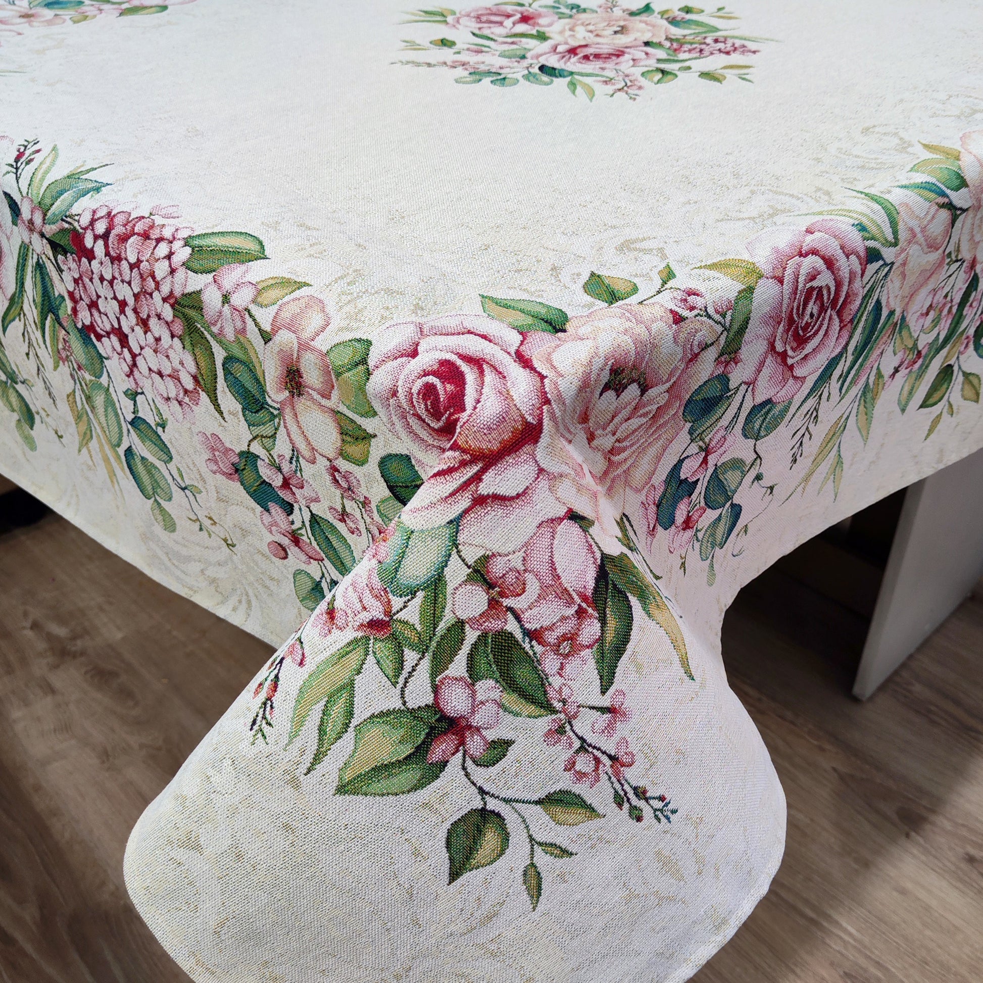 Floral Luxury Tablecloth with Roses Table Covers for Square or Rectangle Table