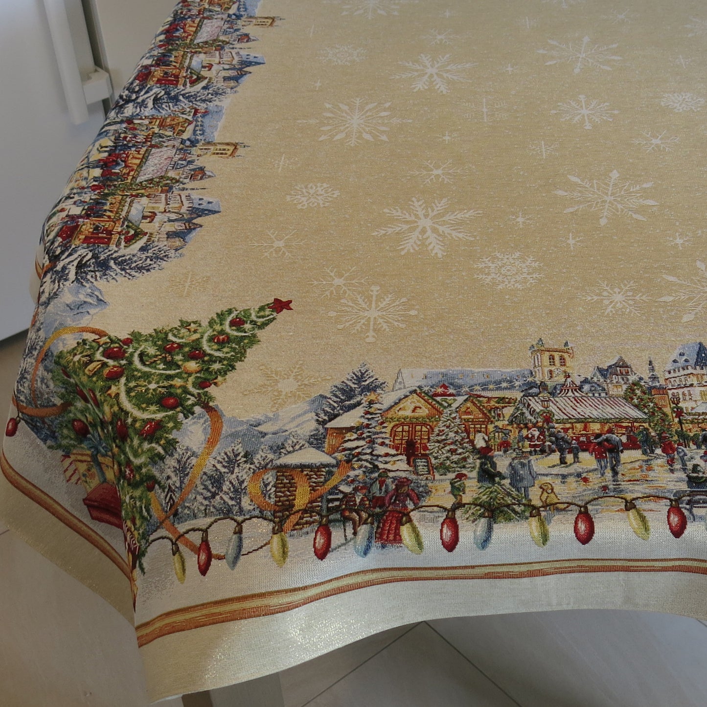 Tablecloth Christmas Old Square Golden Threads Tapestry Fabric Table Cover X-mas table cloth