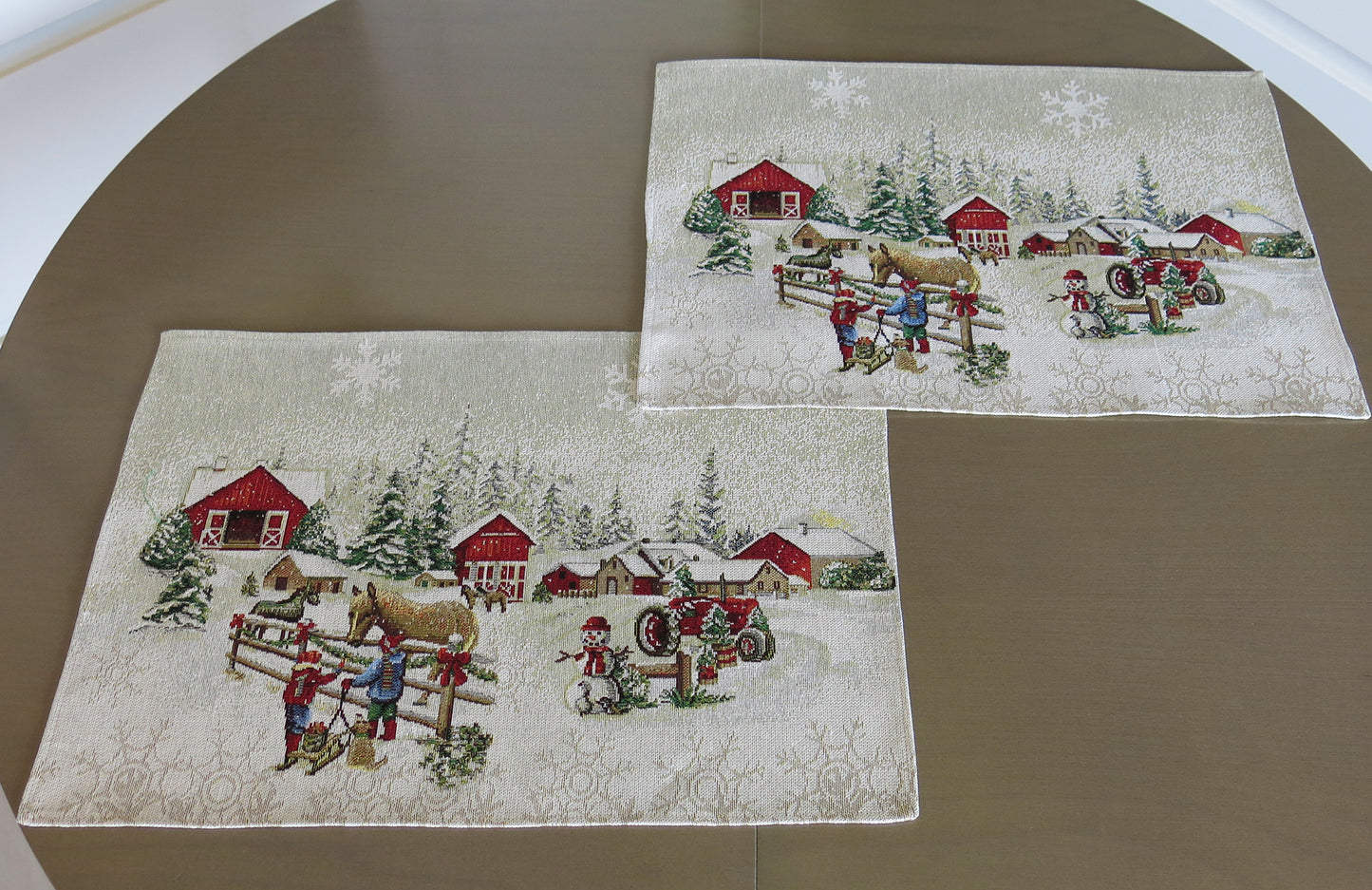 Placemats Christmas Holiday Set of 2 Glitter with gold Lurex Winter Snowmen