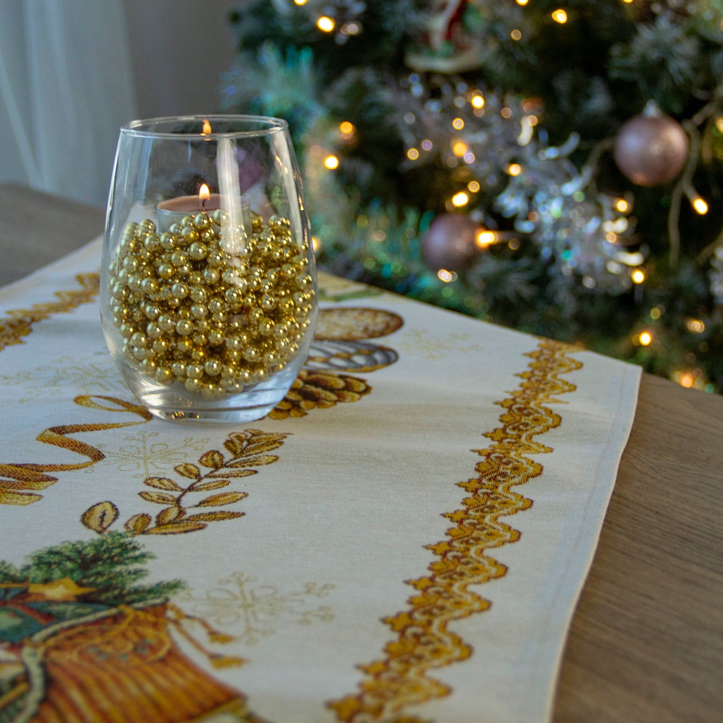 Christmas Table Runner Golden Threads Lurex Fabric Tapestry Rectangular 