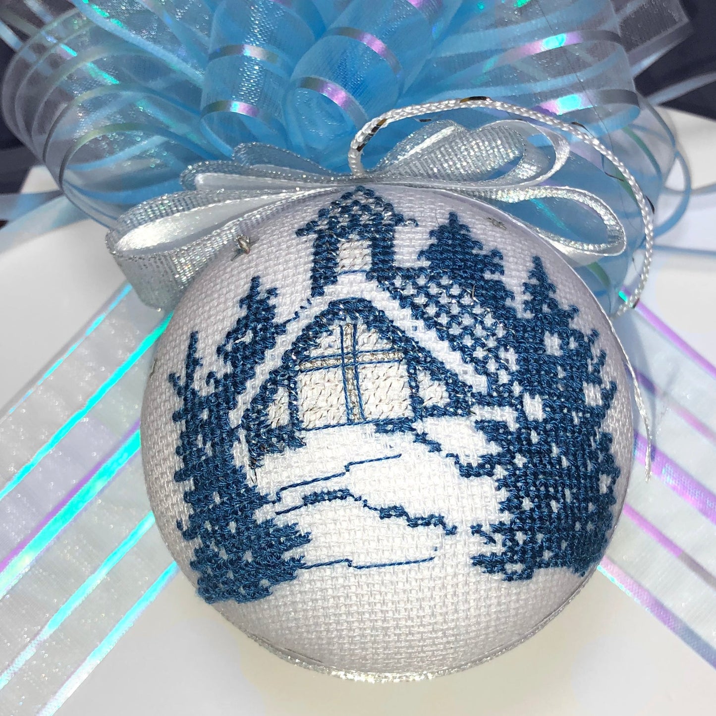 Holiday Christmas ornaments Set of 4 handmade White - Embroidered Christmas balls - Christmas village