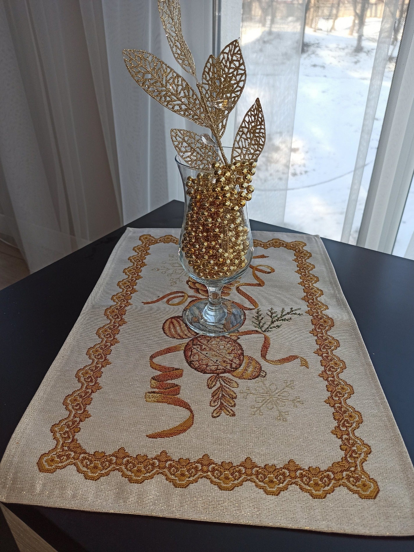 Christmas Placemats Set of 2 Gold Glitter with Spruce Cone Golden threads Holiday Table mats