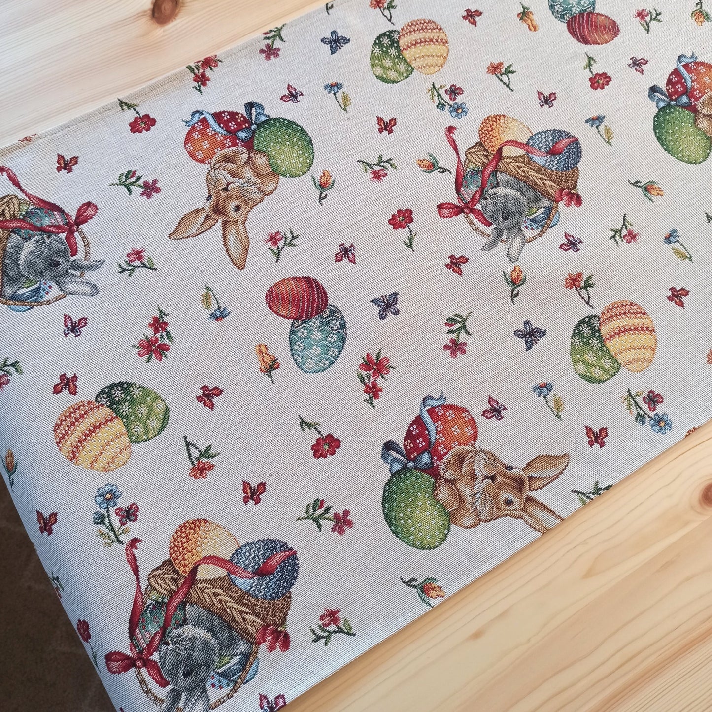 Table Runners Tapestry Fabric Easter Bunny Floral