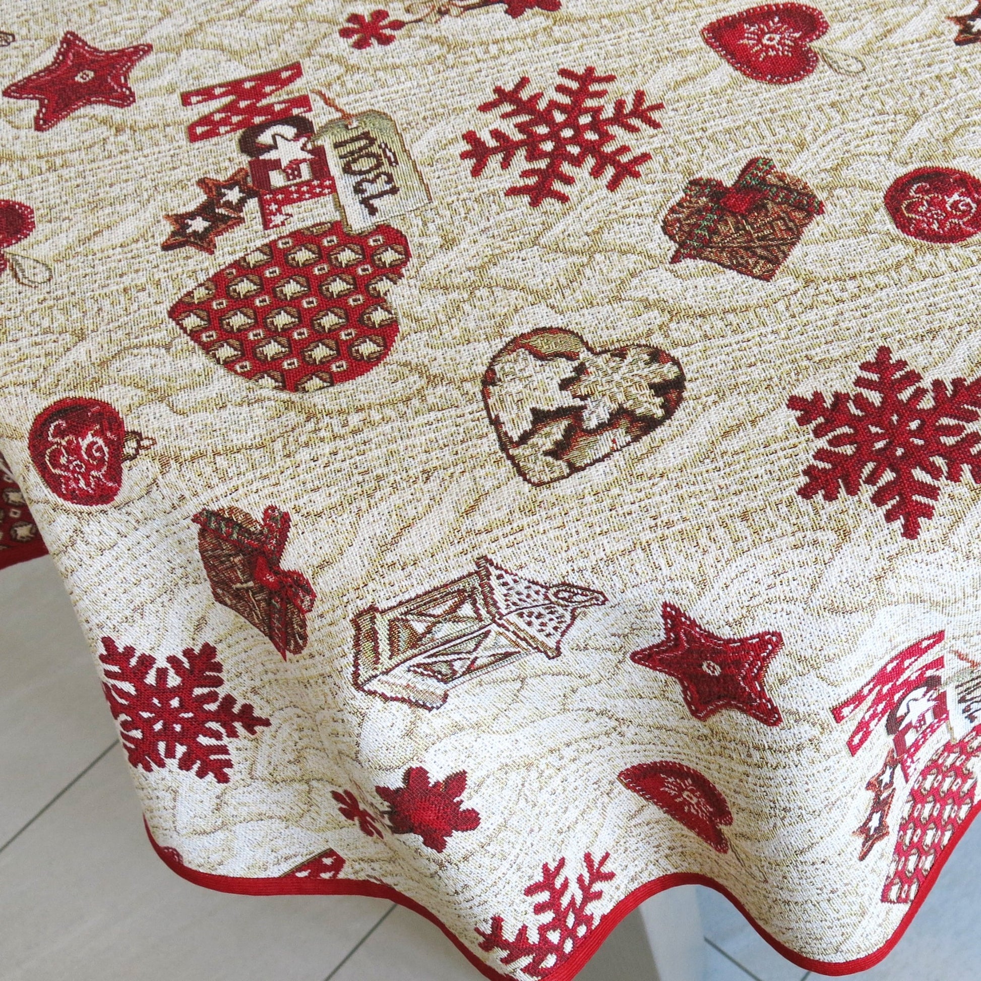 Christmas Round Table cover Fabric Luxury Tablecloth X-mas Table Cloth for Round Table