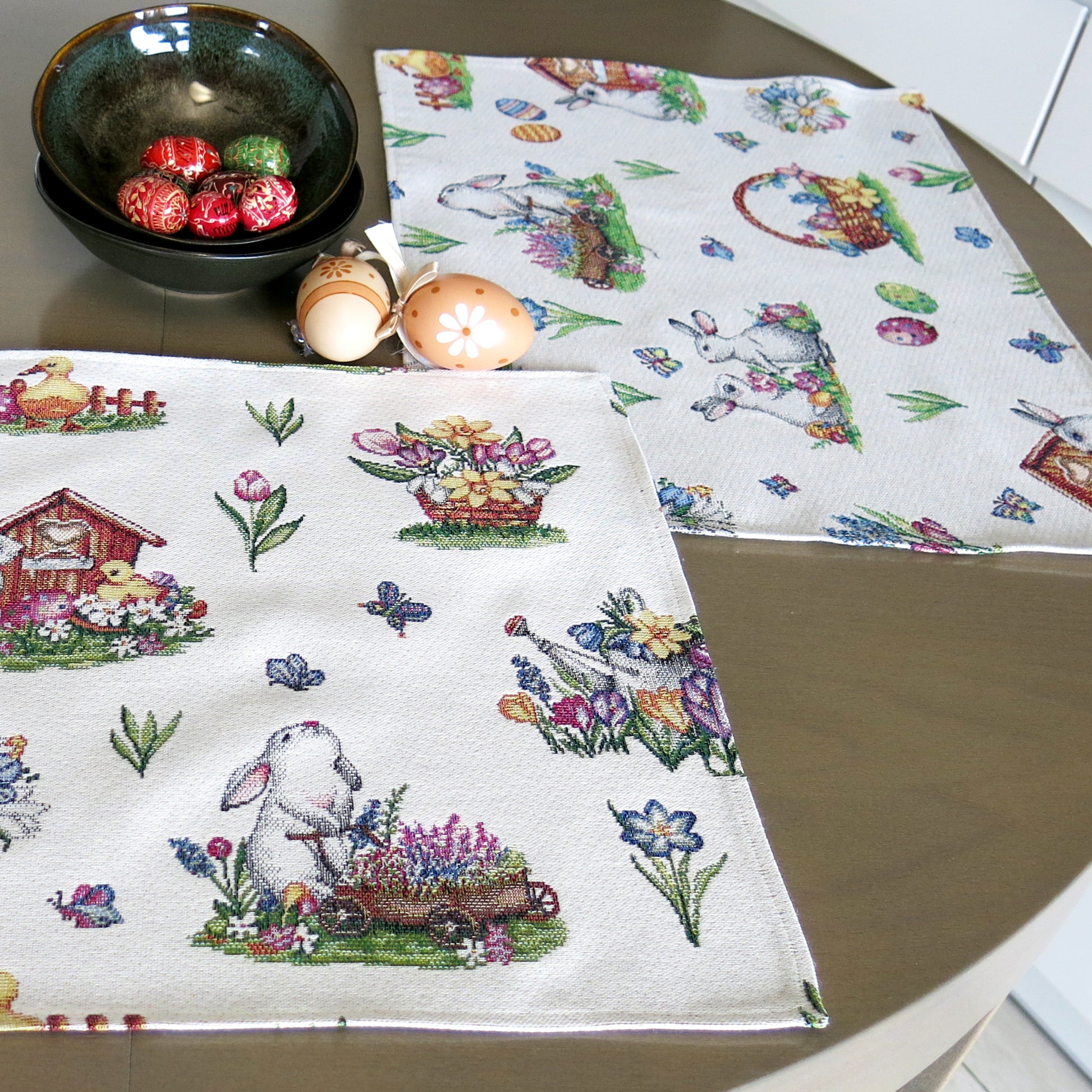 Placemats set Custom for Easter with Eggs Bunny Floral Rectangular Tapestry Fabric (set of 2) Size:13in X 17in (34cm X 44cm)