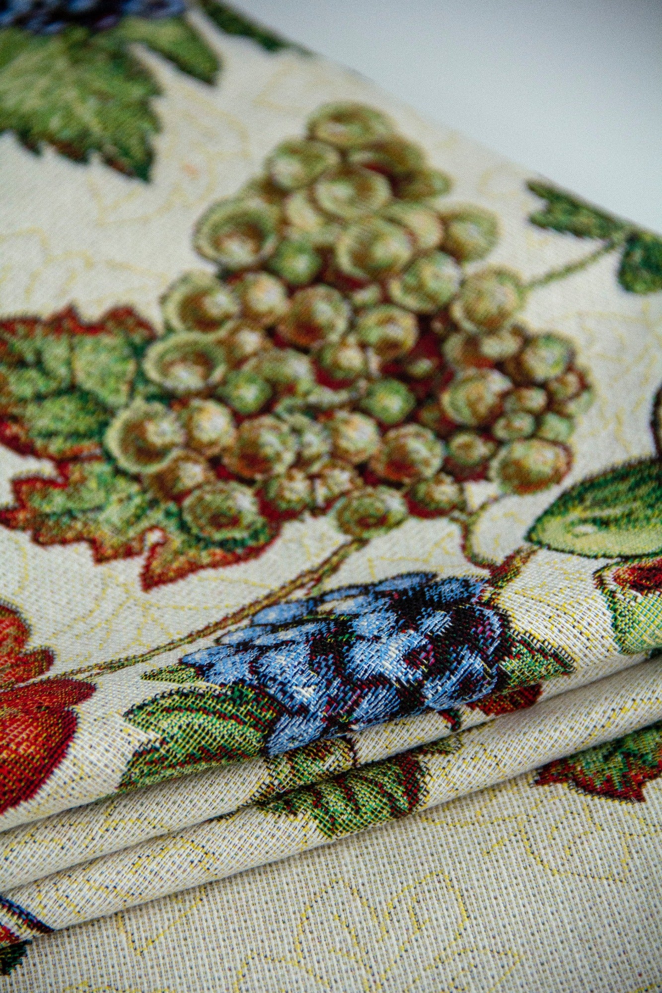 Round Tablecloth Floral Cute Flowers Tapestry Table linen